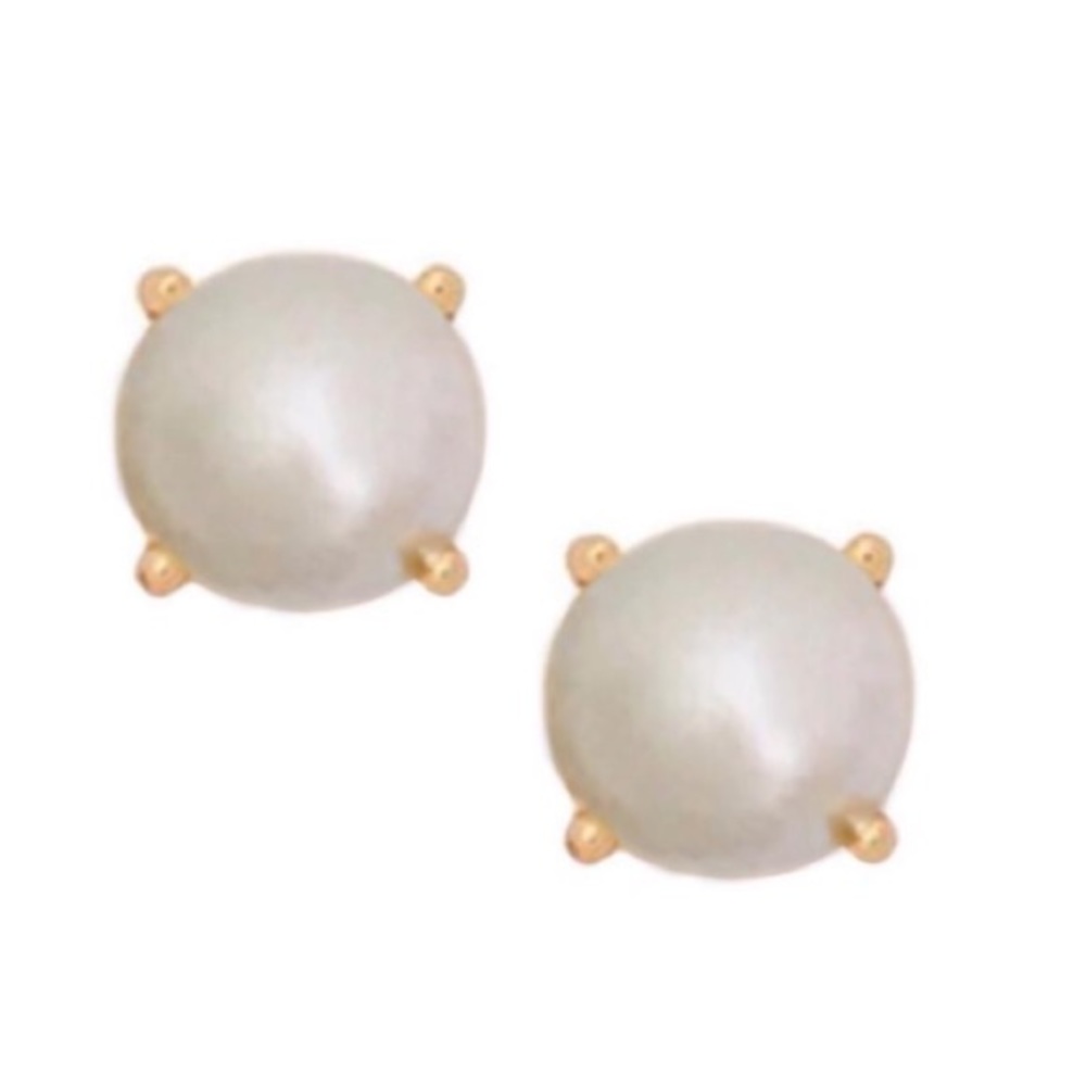 Kate Spade Round Stud Earrings in cream faux pearl & gold